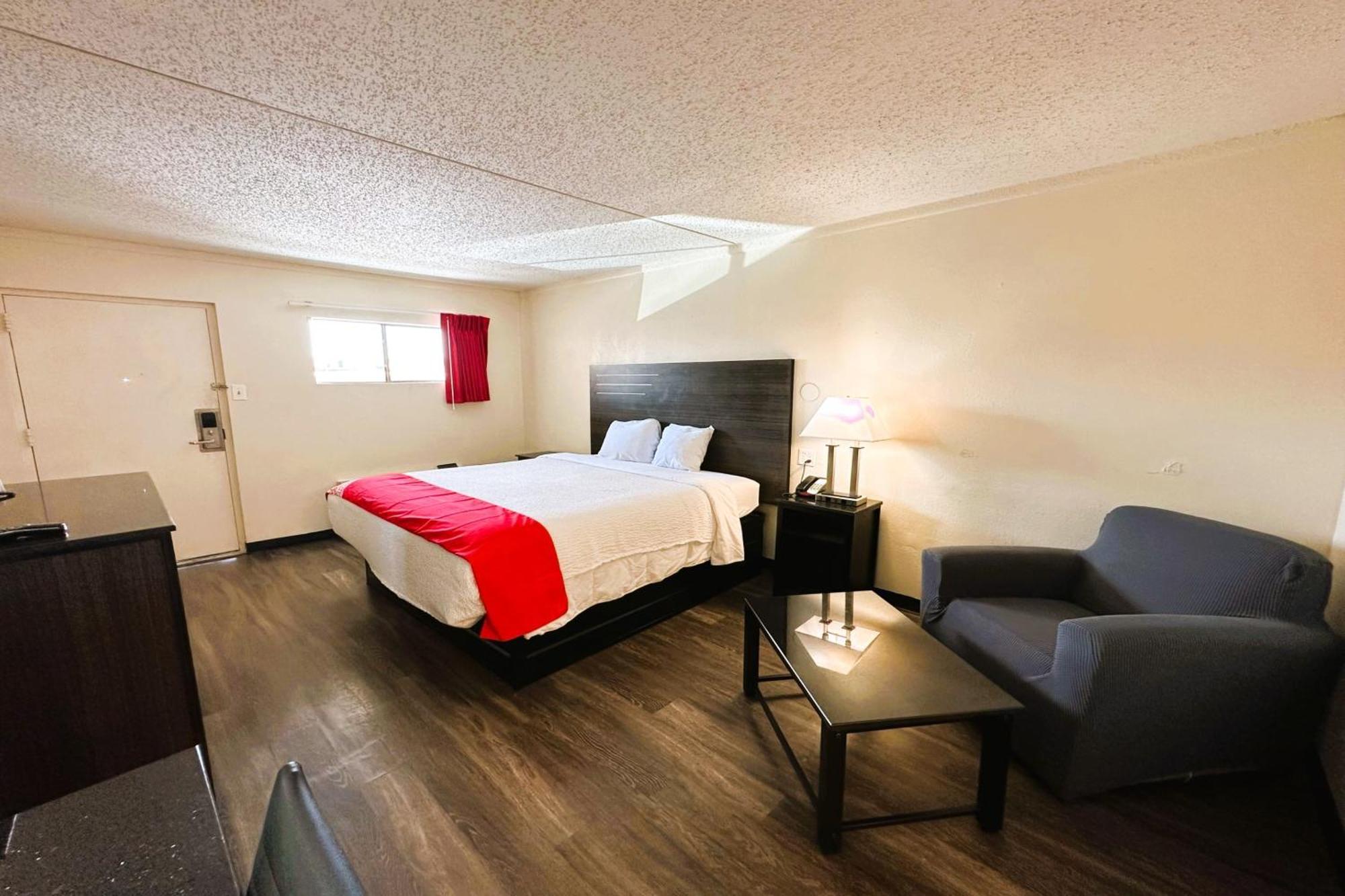 Oyo Hotel San Antonio Lackland Afb Seaworld Hwy 90 W Exteriör bild