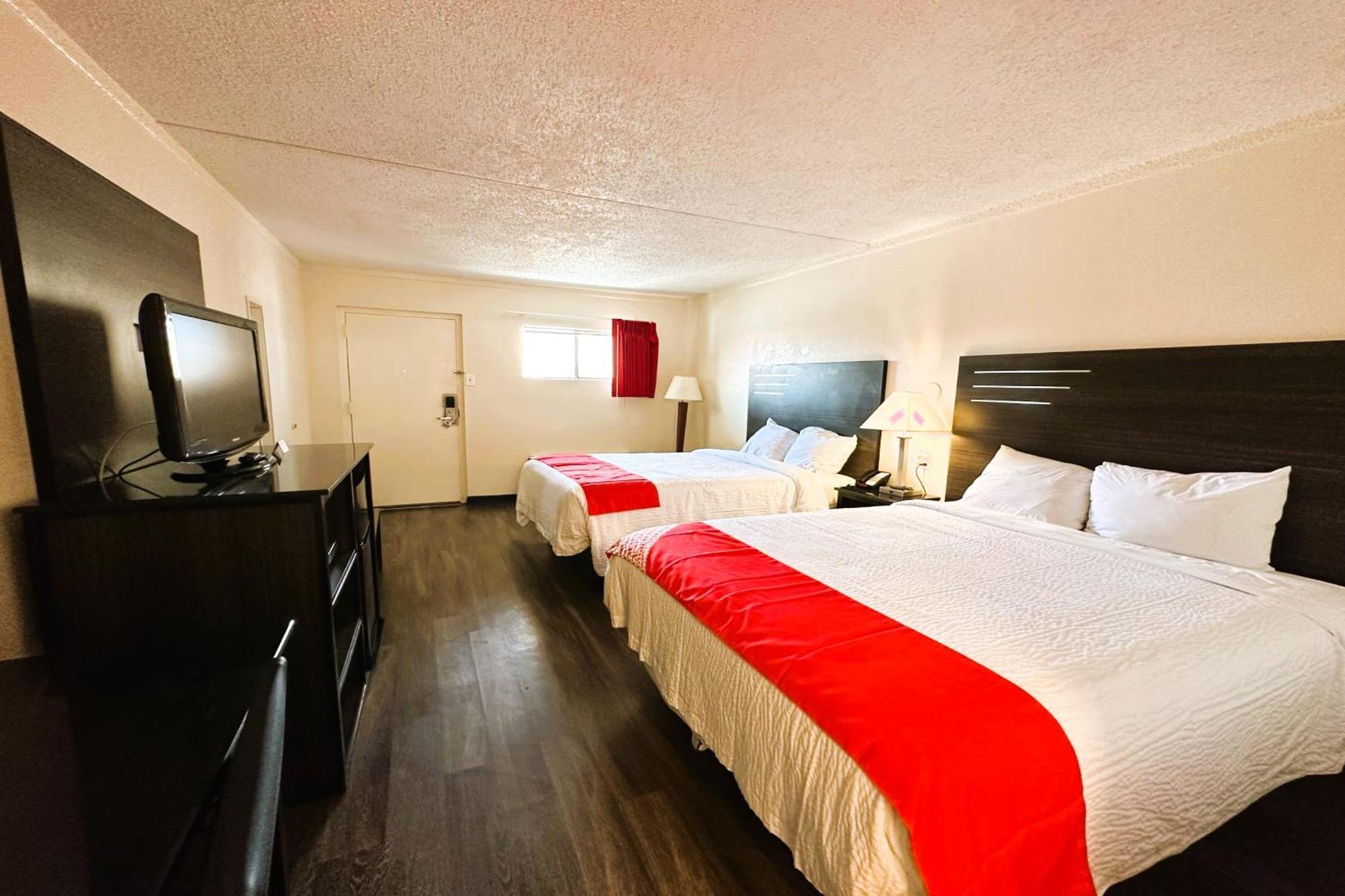 Oyo Hotel San Antonio Lackland Afb Seaworld Hwy 90 W Exteriör bild